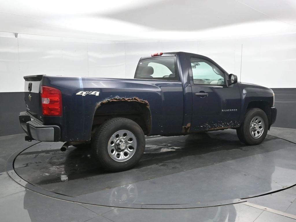 chevrolet silverado 1500 2011 1GCNKPE09BZ260073 image chevrolet silverado 1500 2011 1GCNKPE09BZ260073 image
